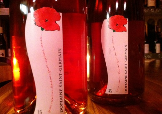 Coquelicot_StGermain Pétillant léger doux et aromatique bio cuvée coquelicot Etienne et Raphaël ST GERMAIN