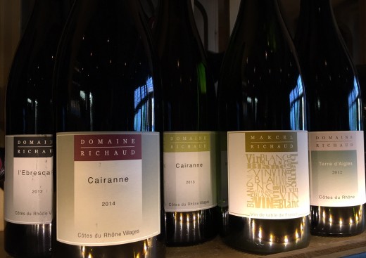 Vins du domaine Richaud à Cairanne, Côtes du Rhône, au Tonneau Gourmand à Crolles.