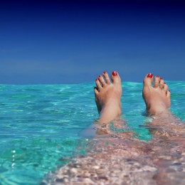 Congé-Vacances-Pieds_dans_l_eau Fermeture estivale jusqu'au 22 aout 2016 inclus