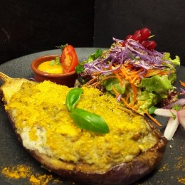 aubergine-farcie-ricotta-basilic-pois_casses aubergine-farcie-ricotta-basilic-pois_casses